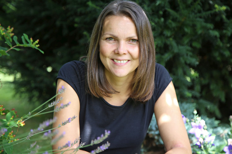 Portrait von Cornelia Töpfer